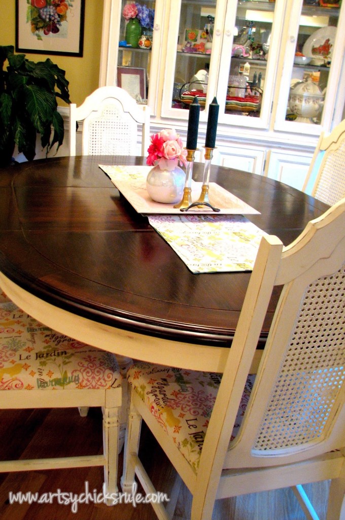 Dining Table Makeover - Budget Decorating - artsychicksrule.com