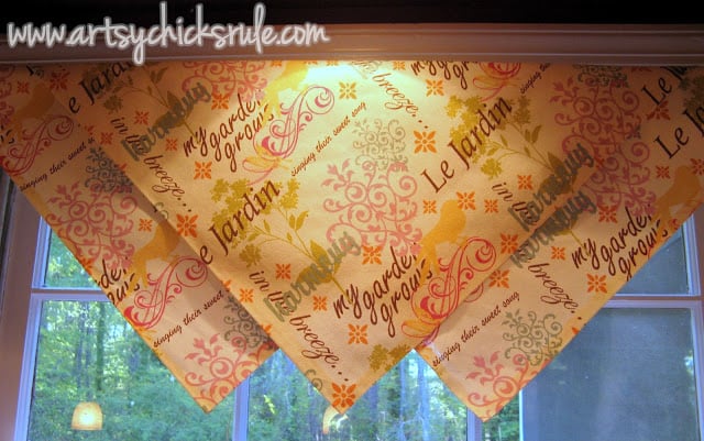 Easy No Sew Curtains:Artsy Chicks Rule