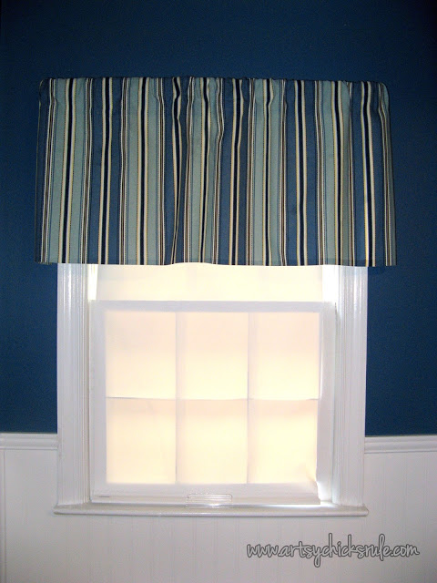 Easy, No Sew Valance- Artsy Chicks Rule.com