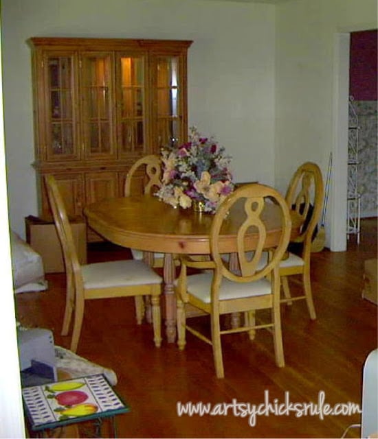 China Cabinet and Table Re-do "Before" / artsychicksrule.com