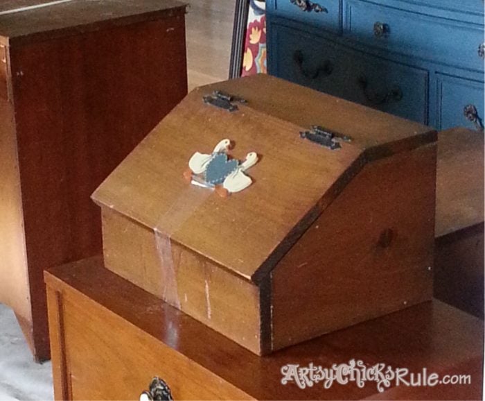 Bread Box Makeover (Miss Mustard Seed Milk Paint)