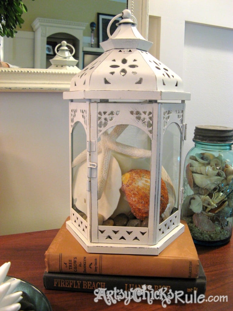 TJ Maxx Lantern Makeover  {spray paint & distressing} / Artsy Chicks Rule