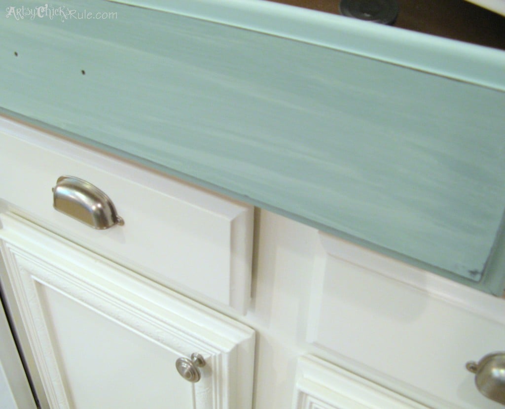 Kitchen Island Makeover - The EASY Way!! - artsychicksrule.com #chalkpaint #duckeggblue #kitchenmakeover #kitchenisland #islandideas #paintedislands #paintedfurniture