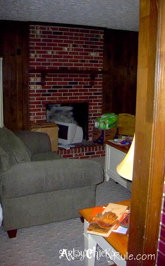 70's Family Room Makeover BEFORE - artsychicksrule.com #roommakeover