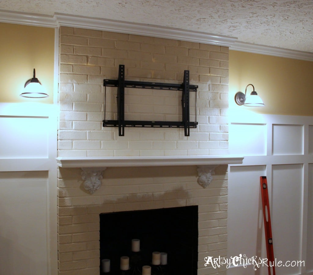 Family Room Makeover - artsychicksrule.com #roommakeover