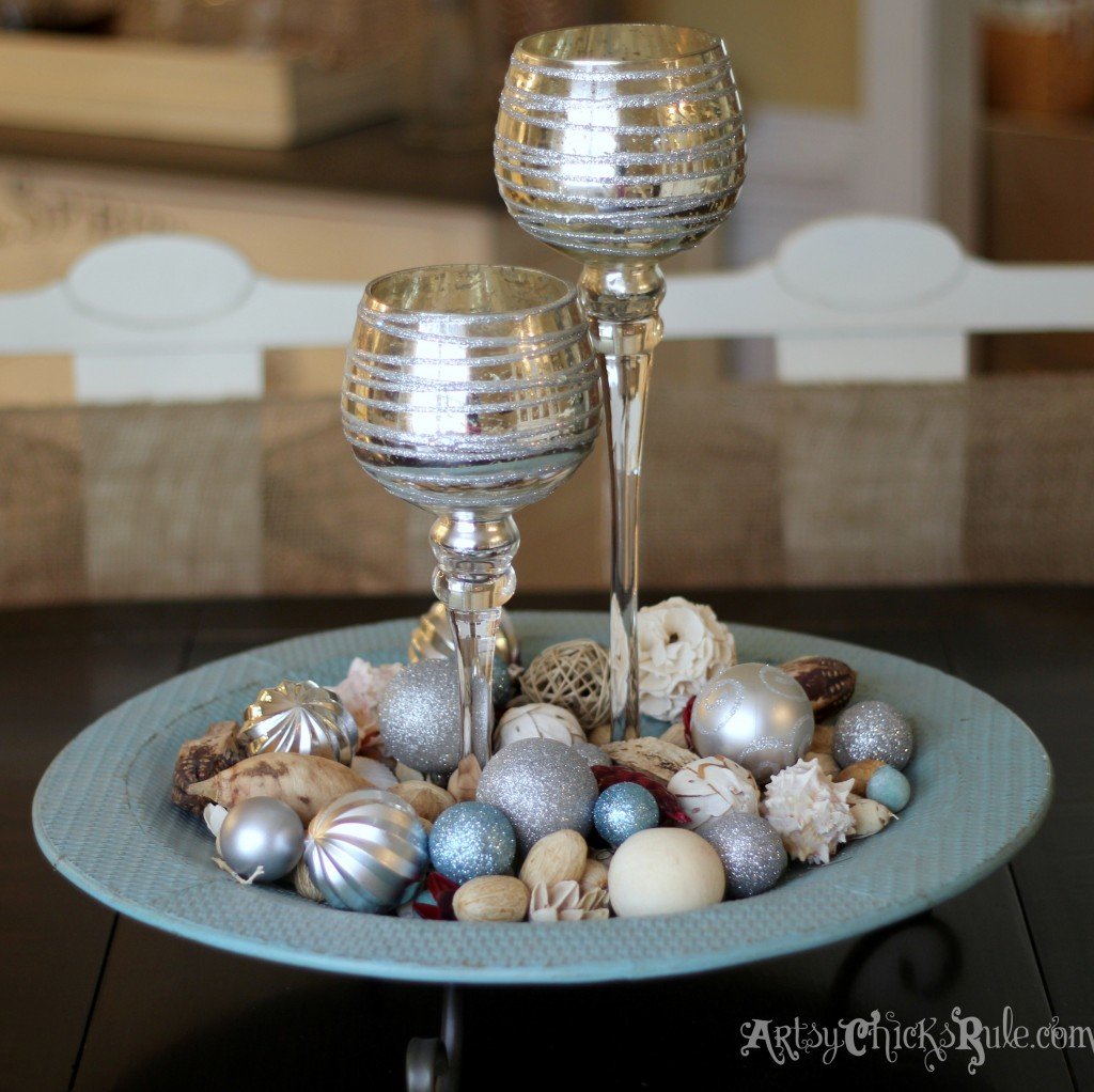 Dining Table Centerpiece for the Holidays