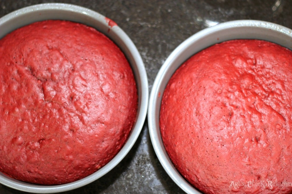 Red Velvet Cake in Pans BEST dessert!! So easy, love this Red Velvet Trifle!! artsychicksrule.com #redvelvet #redvelvetcake #redvelvettrifle 