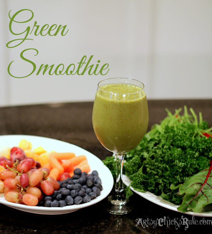 Green Smoothies Recipes and a TIP! artsychicksrule.com #greensmoothies #greensmoothiesrecipes #greensmoothierecipes #healthyrecipes #vitamixrecipes