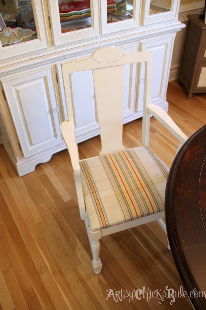 Easy change up for the Dining Room. Craigslist chairs with clearance bin fabric! - artsychicksrule.com #nosew