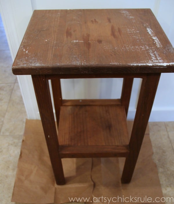 Grain Sack Table Makeover - before side - #chalkpaint #milkpaint #grainsack - artsychicksrule.com