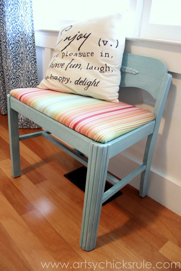 Easy Vanity Chair Update with Chalk Paint! artsychicksrule.com #vanitychair #chalkpaint #chalkpaintedfurniture #provence #furnituremakeover