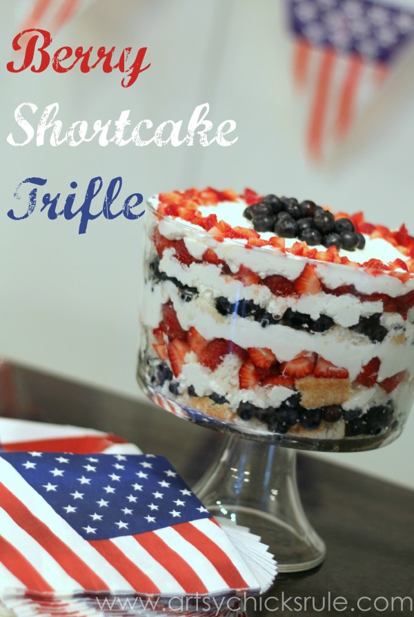 Patriotic Shortcake Trifle - artsychickrule.com #trifle #berry #dessert  #patriotic