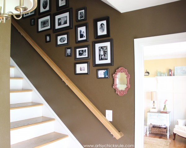 Foyer - Gallery Wall - Sherwin Williams - Kaffee - SW6104 - artsychicksrule.com