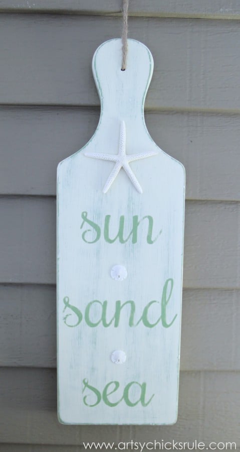 Sun, Sand, Sea Beach Sign - DIY - Tutorial - Hanging on Porch #chalkpaint #sign artsychicksrule.com