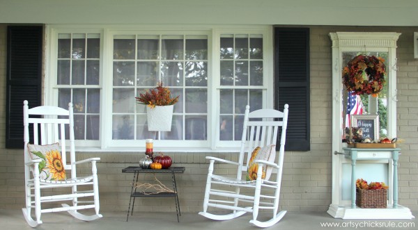 Fall Porch Decor - artsychicksrule.com #falldecor