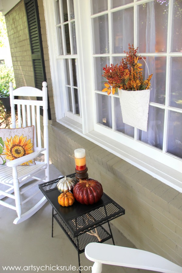 Fall Porch Decor - for Fall- artsychicksrule.com 