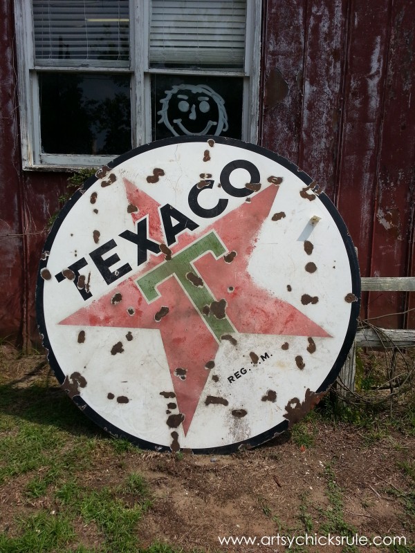 Page's Thieves Market - Texaco - Mt. Pleasant SC - #vintage #antiques artsychicksrule.com