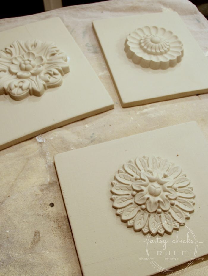 SIMPLE Way To Create "Carved Look" Wood Medallions! Inexpensive Home Decor You Can Make! artsychicksrule.com #woodmedallions #diyhomedecor #chalkpaint #ascp #chalkpaintprojects #knockoff #knockoffdecor #handcarvedwood #diydecor 