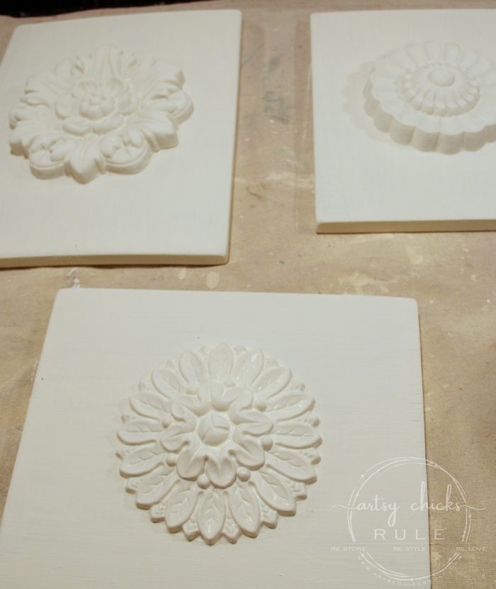 SIMPLE Way To Create "Carved Look" Wood Medallions! Inexpensive Home Decor You Can Make! artsychicksrule.com #woodmedallions #diyhomedecor #chalkpaint #ascp #chalkpaintprojects #knockoff #knockoffdecor #handcarvedwood #diydecor 