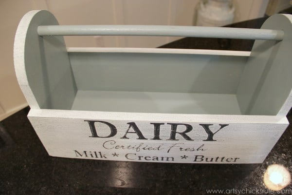 Dairy Box {Milk Paint Tool Box} - Inside Paint - artsychicksrule.com #toolbox #milkpaint #generalfinishes #dairybox