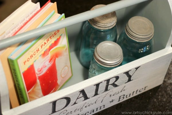 Dairy Box {Milk Paint Tool Box} - Inside - artsychicksrule.com #toolbox #milkpaint #generalfinishes #dairybox