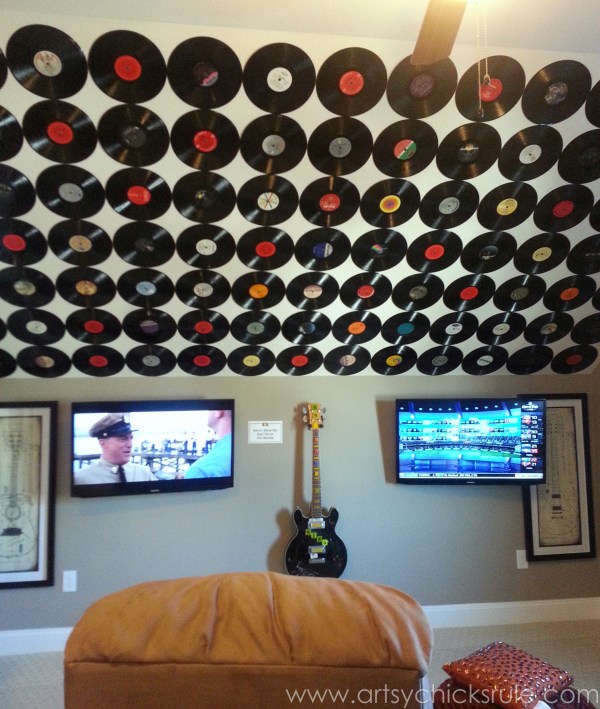 Homearama 2014- Suffolk - creative use for vinyl records - artsychicksrule.com #homeplans #homedecor #decorations #interiordesign