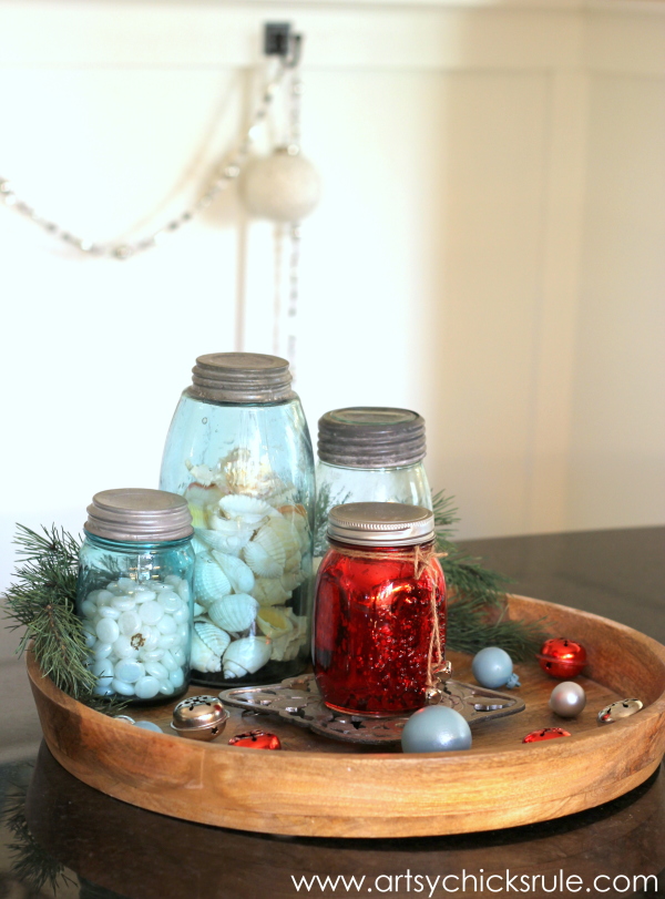 Christmas Home Tour 2014 - Red and Teal Themed - Kitchen - Centerpiece - #christmas #hometour #holidays #holidaydecor #redandteal artsychicksrule.com