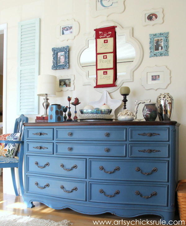 Christmas Home Tour Part 1 - Aubusson Blue Dresser - #Christmastour #hometour #chalkpaint #aubussonblue #holidays #holidaydecor #artsychicksrule artsychicksrule.com