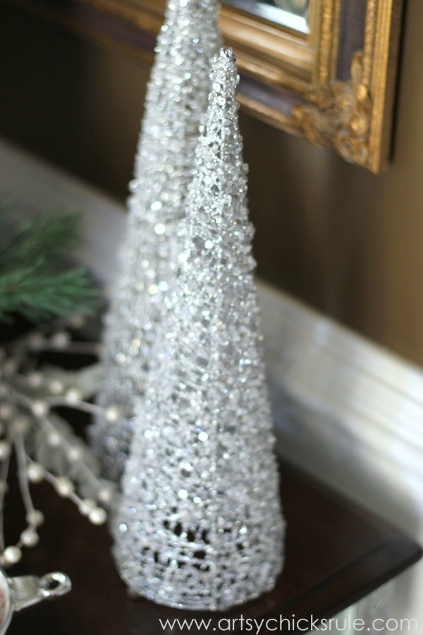 Festive Holiday Foyer - Teal and Red - Trees - #holidayhome #holiday #foyer #decor #Christmas #holidaydecor artsychicksrule.com