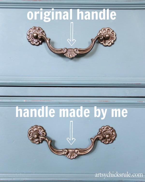 Missing a Handle Here's a Fix - #chalkpaint #aubussonblue #diy #bestof2014 #artsychicksrule artsychicksrule.com