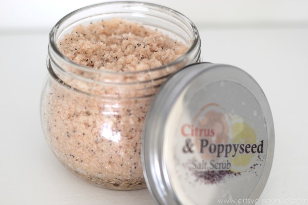 Easy DIY Salt Scrub Recipes - Pink Himalayan Salt - Citrus and Poppyseed - #saltscrub #pinkhimalayan