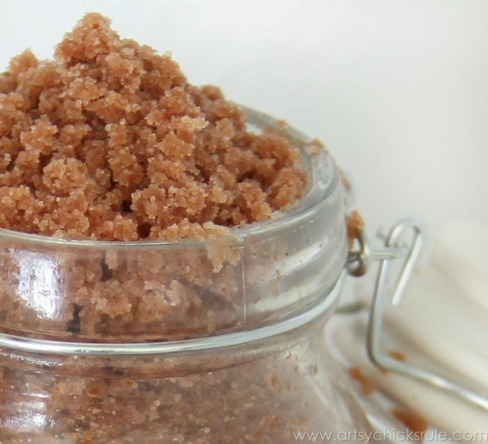 3 AMAZING (and simple!!) DIY Sugar Scrub Recipes (you can make!) artsychicksrule.com #sugarscrubs #sugarscrubrecipe #diysugarscrub #essentialoils