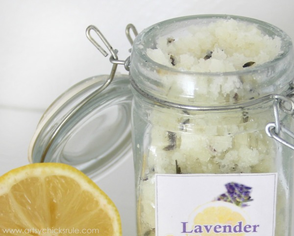 Simple DIY Sugar Scrub Recipes (you can do) - Sweet Lavender Lemon - #lavender #lemon #sugarscrub artsychicksrule.com
