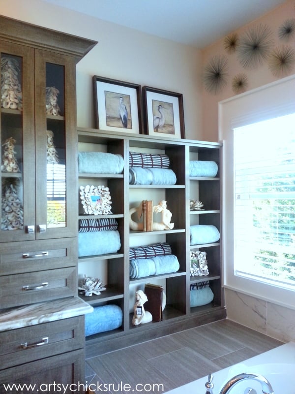 Coastal Decor Galore - Homearama Suffolk Virginia - artsychicksrule.com #homearama #coastaldecor #coastal #beachdecor (11)