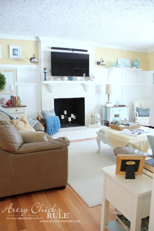 Family Room Makeover - After Fireplace - #makeover #diy #roommakeover #artsychicksrule artsychicksrule.com