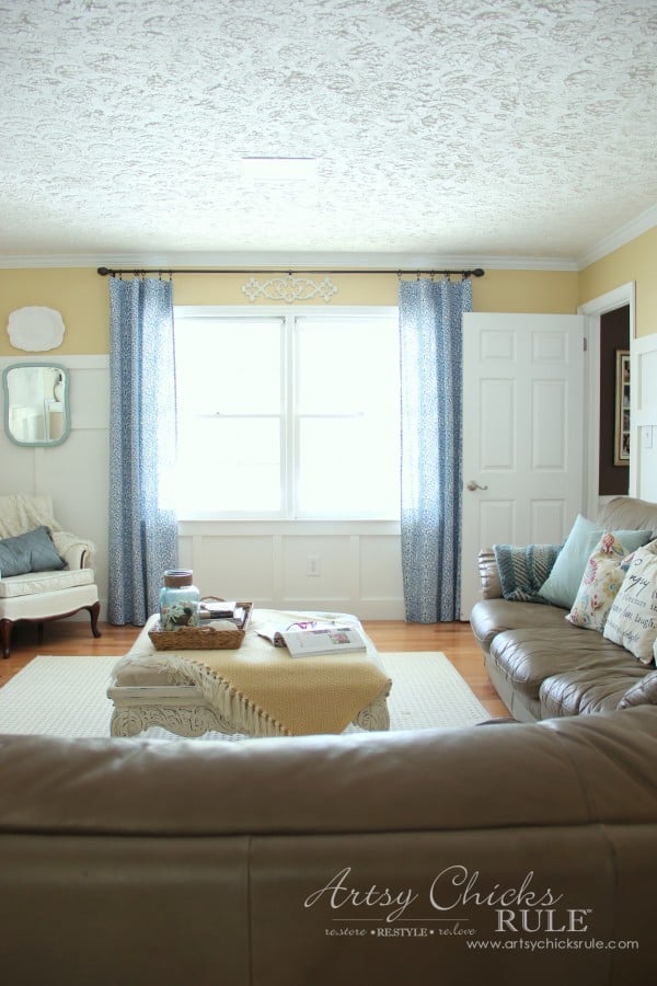 Family Room Makeover - After Front Wall - #makeover #diy #roommakeover #artsychicksrule artsychicksrule.com