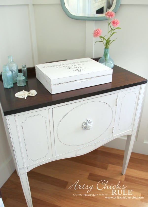 Sideboard Makeover with Java Gel and Chalk Paint - French Coastal - #javagel #chalkpaint #anniesloan #makeover artsychicksrule.com