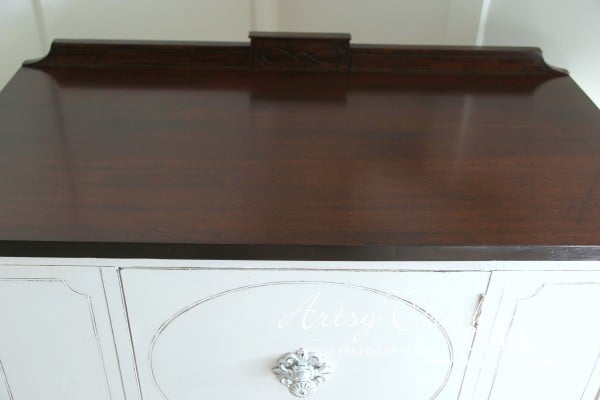 Sideboard Makeover with Java Gel and Chalk Paint - top after - #javagel #chalkpaint #anniesloan #makeover artsychicksrule.com