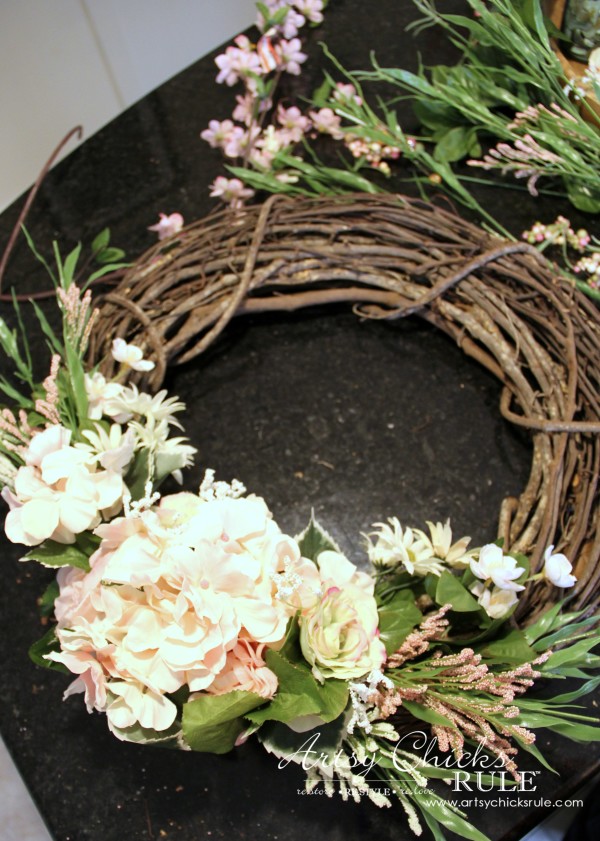 Easy DIY Floral Wreath - Filling in with flowers #wreath artsychicksrule.com
