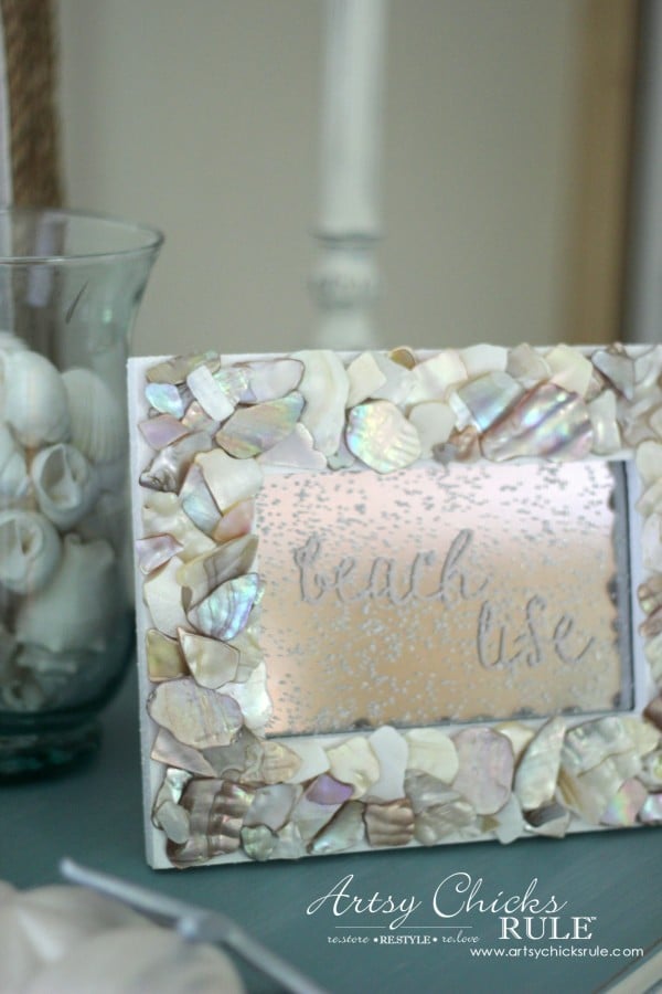 DIY Seashell Frame Art - Looking Glass Spray and Graphics - #beach #seashell artsychicksrule.com