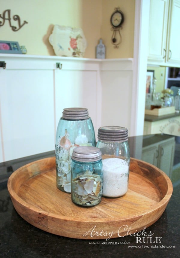 Decorating with Trays - Inspiration for using them in your home! - #coastaldecor #homedecor artsychicksrule.com