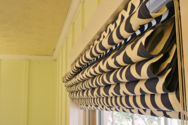 Make-Roman-Shades-from-Mini-Blinds Rhapsody in Rooms