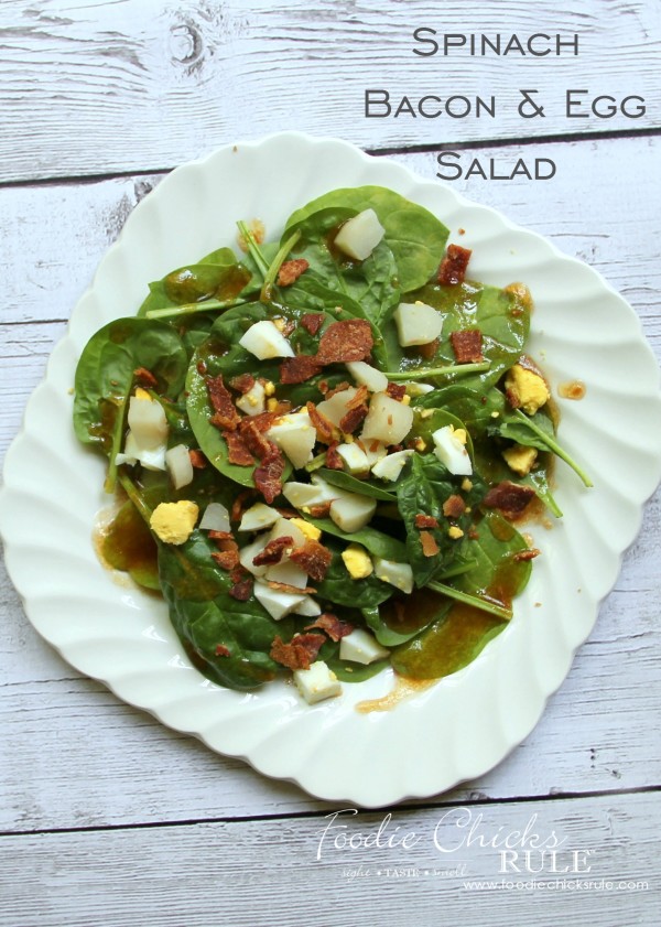 Spinach, Egg, Bacon Salad - Delicious!!! - #recipe #spinach foodiechicksrule