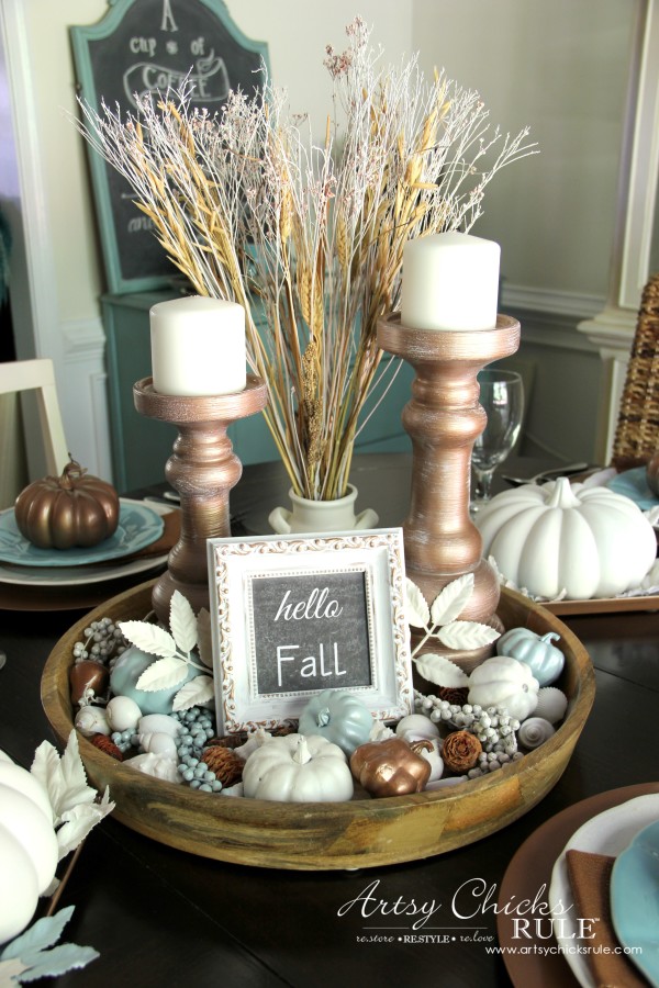 Coastal Casual Fall Tablescape - Centerpiece - artsychicksrule #falldecor #falltablescape #coastaldecor