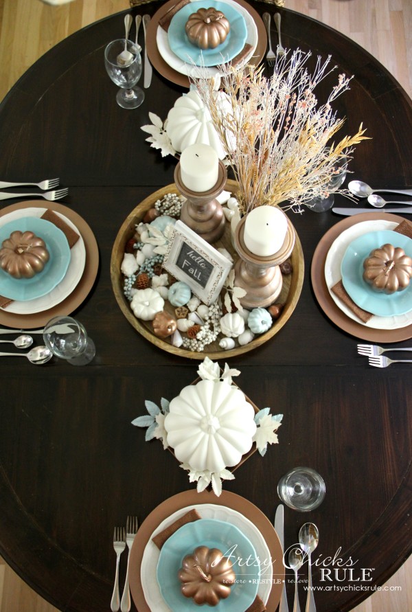 Coastal Casual Fall Tablescape - Neutral Coastal Tablescape on a BUDGET - artsychicksrule #falldecor #falltablescape #coastaldecor