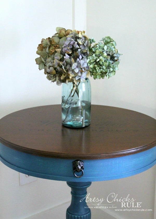 3 Different BLUES!! French Styled Side Table Makeover - artsychicksrule.com