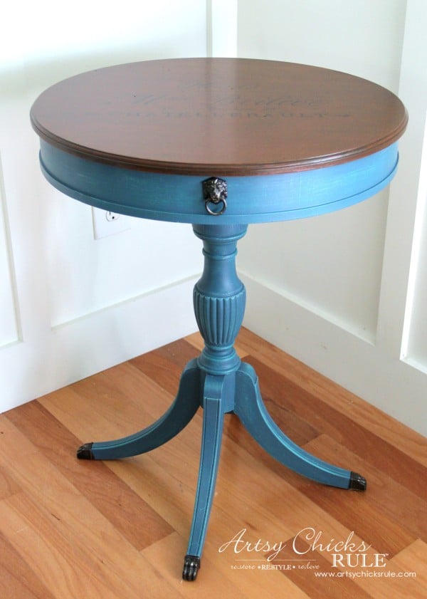 3 Different BLUES!! French Styled Side Table Makeover - artsychicksrule.com #aubussonblue #layeredchalkpaint #frenchtable #frenchgraphics #paintedfurniture #bluefurniture #chalkpaint 