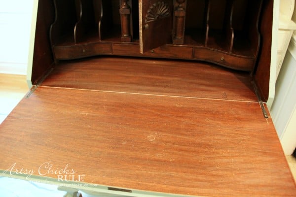 Secretary Desk Makeover (Chalk Paint® by Annie Sloan) - Lightly sanded - #MadeItMyOwn #sp #chalkpaint artsychicksrule