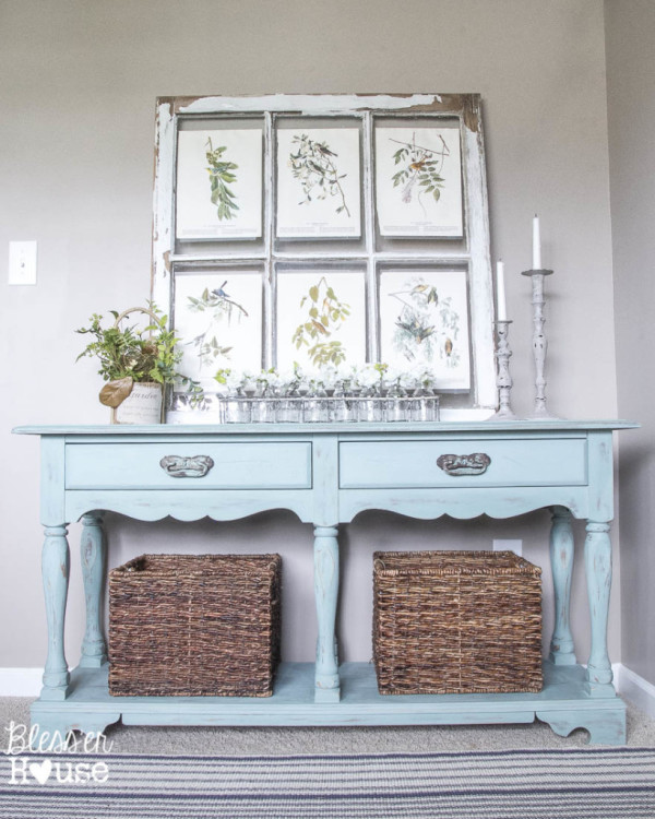 Beachy-Console-Table-Makeover-Blesser House