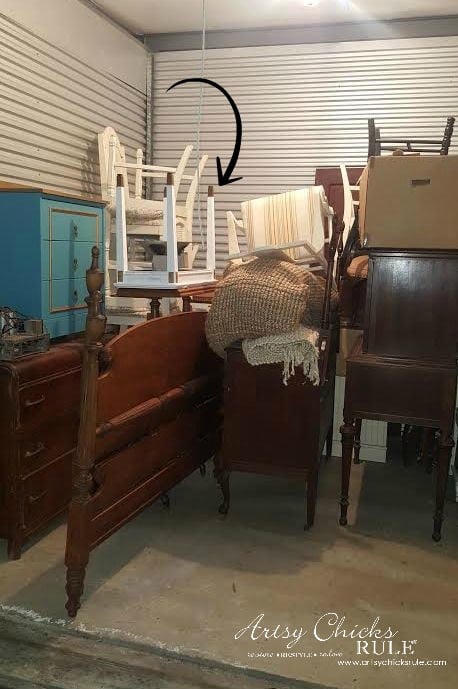 storage unit with furniture